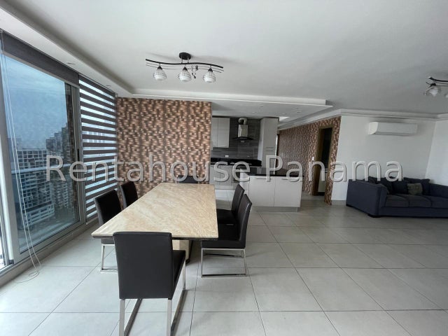 Exclusive Apartment in Obarrio